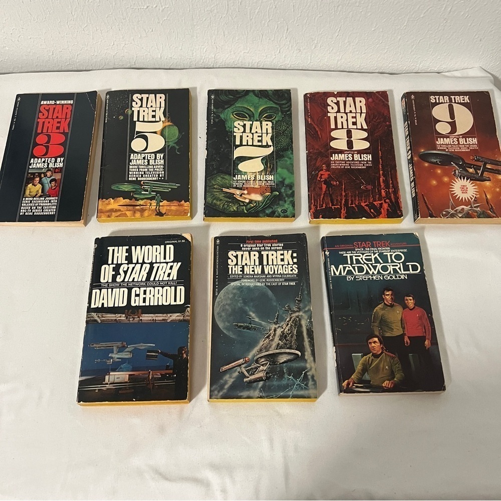 Star Trek James Blush 3,5,7,8,9 set, Vintage Paperback Books & Trek To Madworld
